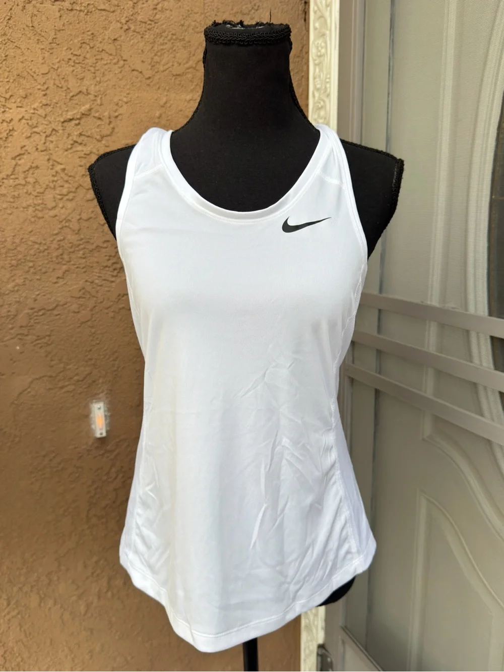 Nike White Racerback Tank & Black Cropped Leggings Active Set